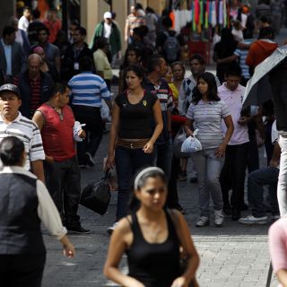 Tapatíos creen que los políticos gobiernan para su propio beneficio