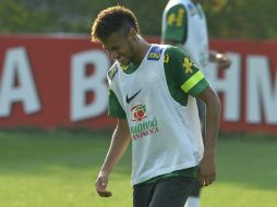 'Ney' alarmó por un momento a su cuerpo técnico, pero no será algo de cuidado. AP /