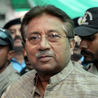 Ex presidente paquistaní es arrestado por 14 días