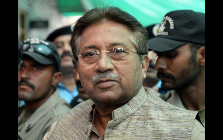Musharraf, ha estado bajo arresto domiciliario desde abril pasado por una serie de casos ocurridos durante su administración. ARCHIVO /