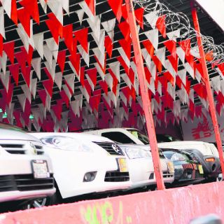 Prevén cobrar impuesto a autos usados importados