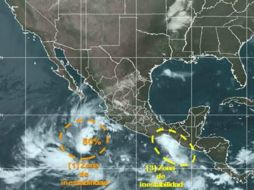 Imagen de la baja presión localizada al suroeste de las costas de Jalisco, Colima y Michoacán. ESPECIAL /