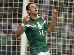 Javier Hernández no tuvo el mejor de los juegos enfrentando a Panamá. AP /