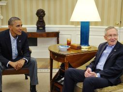 Barack Obama junto a Harry Reid durante la reunión celebrada hoy. AFP /