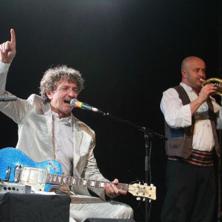 Goran Bregovic llena de folclor serbio el Cavaret