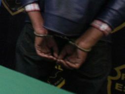 Al parecer, el detenido agredió con un cuchillo a otro hombre hasta causarle la muerte. ARCHIVO /