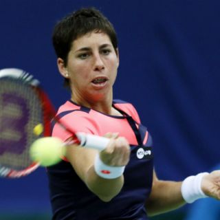 Carla Suárez se califica a segunda ronda en Moscú