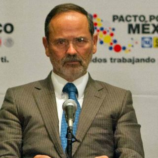 Gustavo Madero asume presidencia del Pacto por México