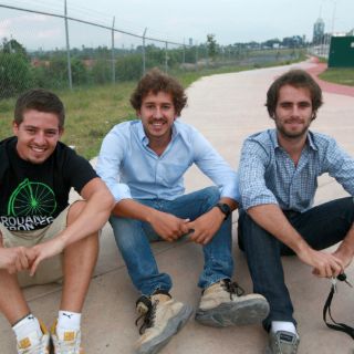 Ciclistas arriban felices tras recorrido Alaska-Guadalajara