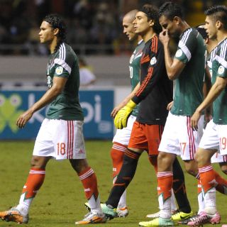 Sentimos vergüenza en el Tri, dice 'Chicharito'