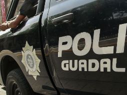 Policías de Guadalajara recibieron el reporte de una riña en un tianguis. ARCHIVO /