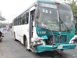 El accidente vial ocurrió en la avenida 8 de Julio, al cruce con Jesús Reyes Heroles.  /