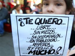 La ley establece que el gobierno estatal y municipal procurarán erradicar cualquier agresión contra las mujeres. ARCHIVO /