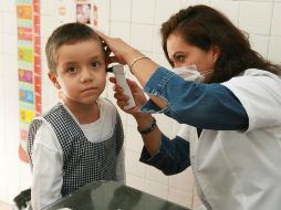 Ante la presencia de dolor, fiebre y sordera súbita es necesario acudir inmediatamente al médico, de lo contrario podría agravarse. ARCHIVO /
