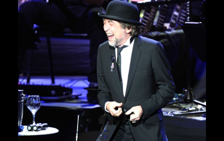 La noche de ayer jueves, Sabina fue trasladado de urgencia a un hospital de Tijuana, luego de sufrir un fuerte dolor en el escenario. ARCHIVO /