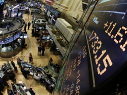 Wall Street cerró la semana de manera positiva. ARCHIVO /