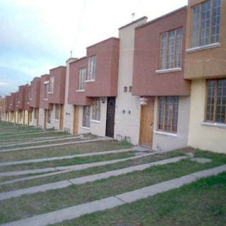 Atienden dos de cada 100 peticiones de vivienda fuera de la ZMG: Infonavit