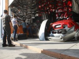 En dichos comercios fueron asegurados, faros, defensas, calaveras, puertas, retrovisores, tapaderas, asientos y chasises.  /