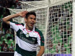 Oribe Peralta abrió el marcador al minuto 49. AFP /