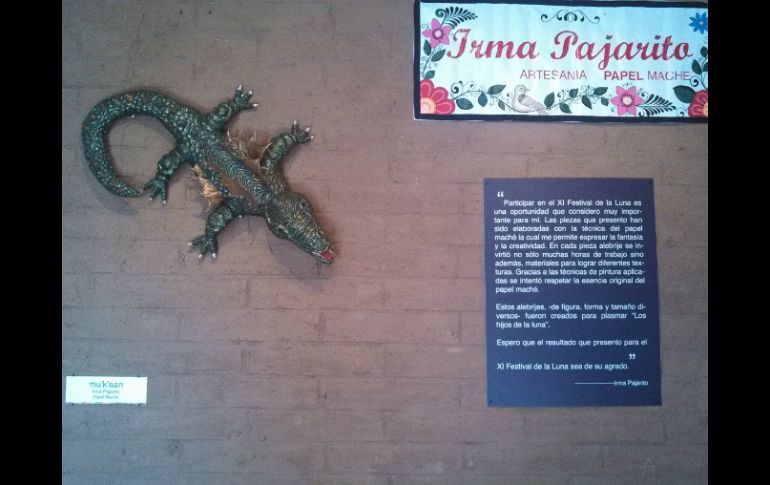 La muestra de Irma Pajarito está compuesta por 15 piezas elaboradas con papel maché.  /