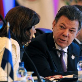 Diálogos de paz no culminarán en noviembre: Santos