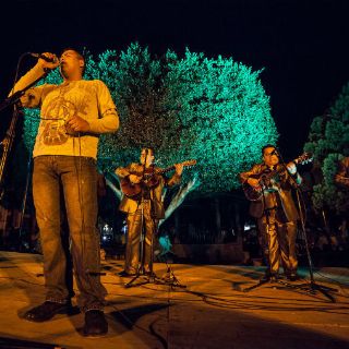 El bolero atrae a los tapalpenses