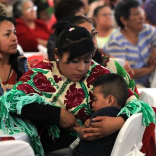 Lactancia, arma de indígenas contra cáncer de mama