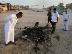 Al norte del país al menos seis personas pierden la vida por la explosión de un coche bomba. ARCHIVO /