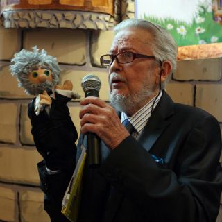 Aprueban Honoris Causa al escritor Fernando del Paso