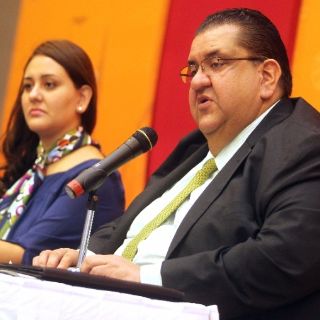 Firman convenio de educación dual