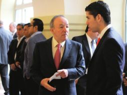 Roberto Alcántara dio los detalles de la compra y entrega. EE  /