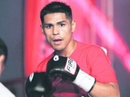 Leal trataba de poner en pie de nuevo su carrera cuando sucumbió. ESPECIAL /