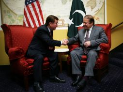 El ministro Nawaz Sharif y el presidente de la Comisión de Realciones Exteriores Edward Royce. ARCHIVO /