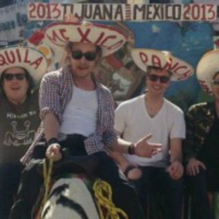 Macaulay Culkin, de fiesta en México
