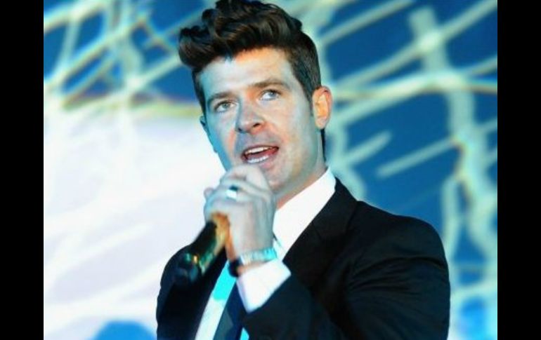 El cantante Robin Thicke volverá a actuar en los Premios MTV. ARCHIVO /