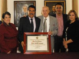 El presidente municipal Ramiro Hernández encabezó el acto realizado en el Palacio Municipal.  /