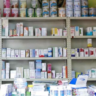 Abasto centralizado de medicinas debe revisarse, consideran