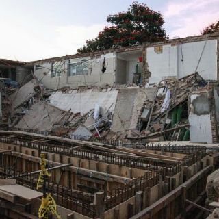 Analizan fincar responsabilidad por derrumbe en Hospitalito