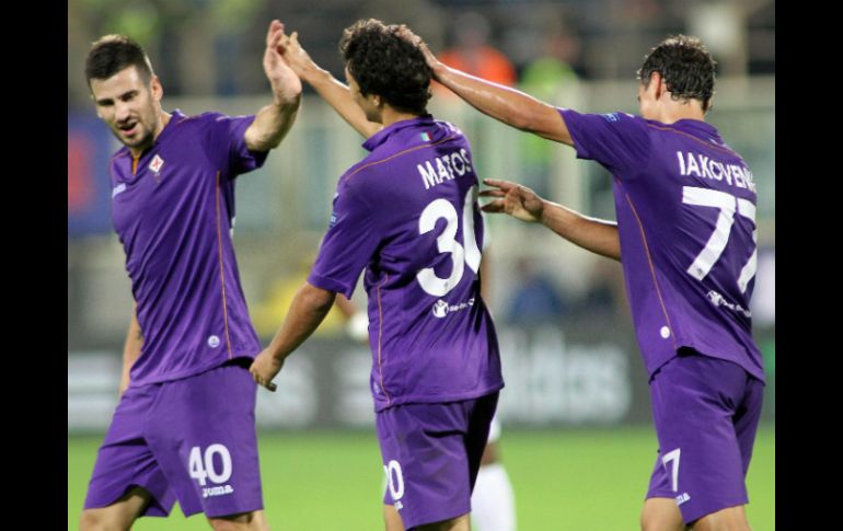 Fiorentina golea y llega a tres triunfos en el certamen. EFE /