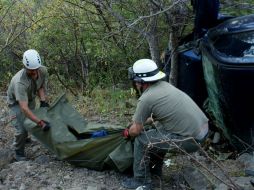 Bomberos estatales realizaron el rescate de la víctima. ESPECIAL /