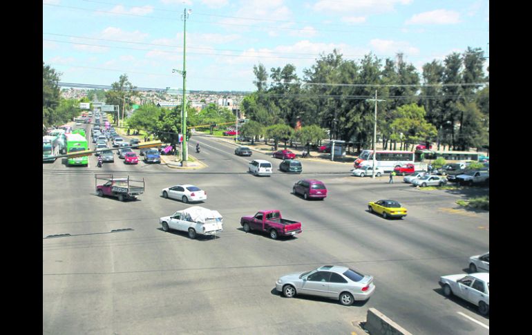 Alcalde y Periférico. En este punto arrancará este año la construcción de un nodo vial, con una inversión de 105 millones de pesos.  /