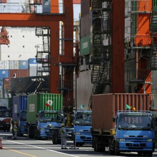 México reporta superávit en balanza comercial por 659 MDD