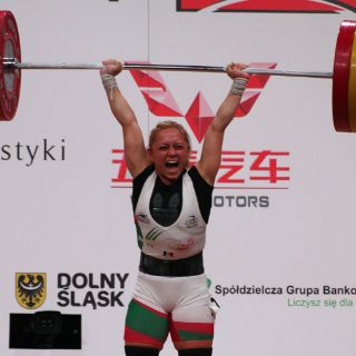 Tercer sitio histórico de México en Mundial de Pesas