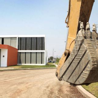 Cae construcción de vivienda