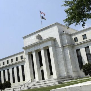 El retiro de estímulos monetarios en EU se demora