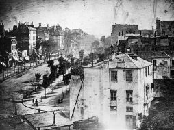 Daguerrotipo del ''Boulevard du Temple'' de París en 1838. ESPECIAL /