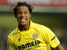 Giovani dos Santos tiene una destacada actuación con el Submarino Amarillo. AFP /
