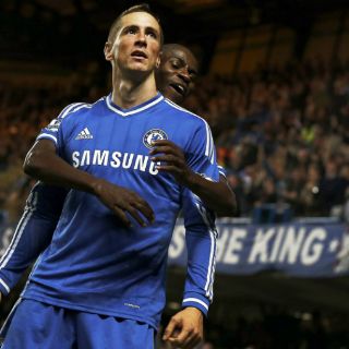 Torres regala la victoria a Chelsea sobre el City