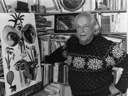 Rafael   Alberti comenzó a escribir sus primeros versos ante la muerte de su padre. ARCHIVO /