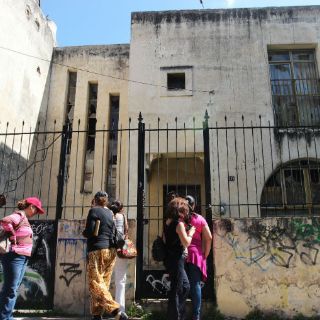 Realizan un recorrido por las obras de Luis Barragán